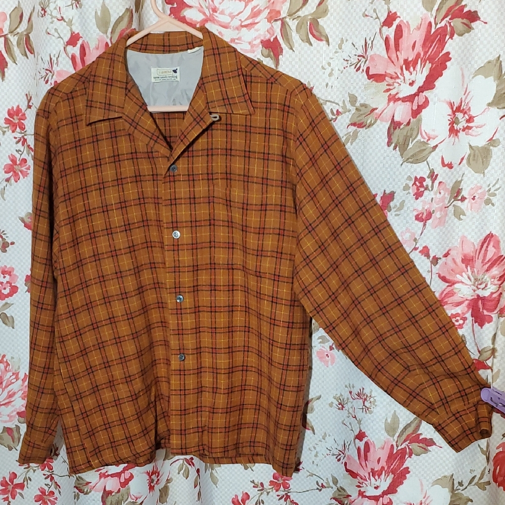 Brent Vintage Plaid Button-Up Shirt in Rust Orange